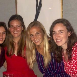 Meet your Posher, Leigh